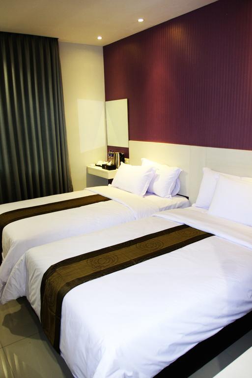 Vio Surapati Bandung Hotel Luaran gambar