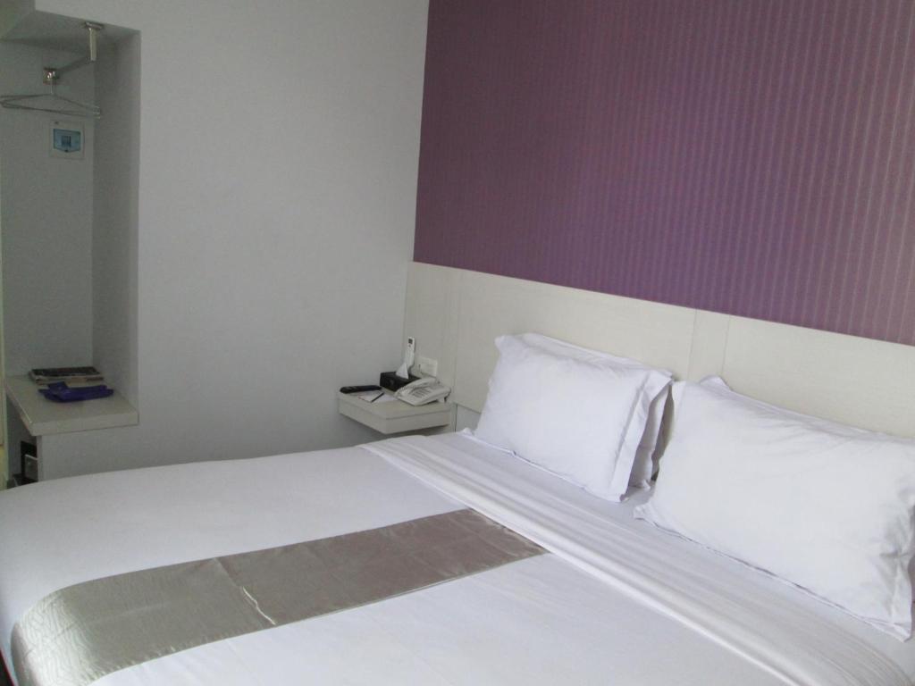 Vio Surapati Bandung Hotel Luaran gambar