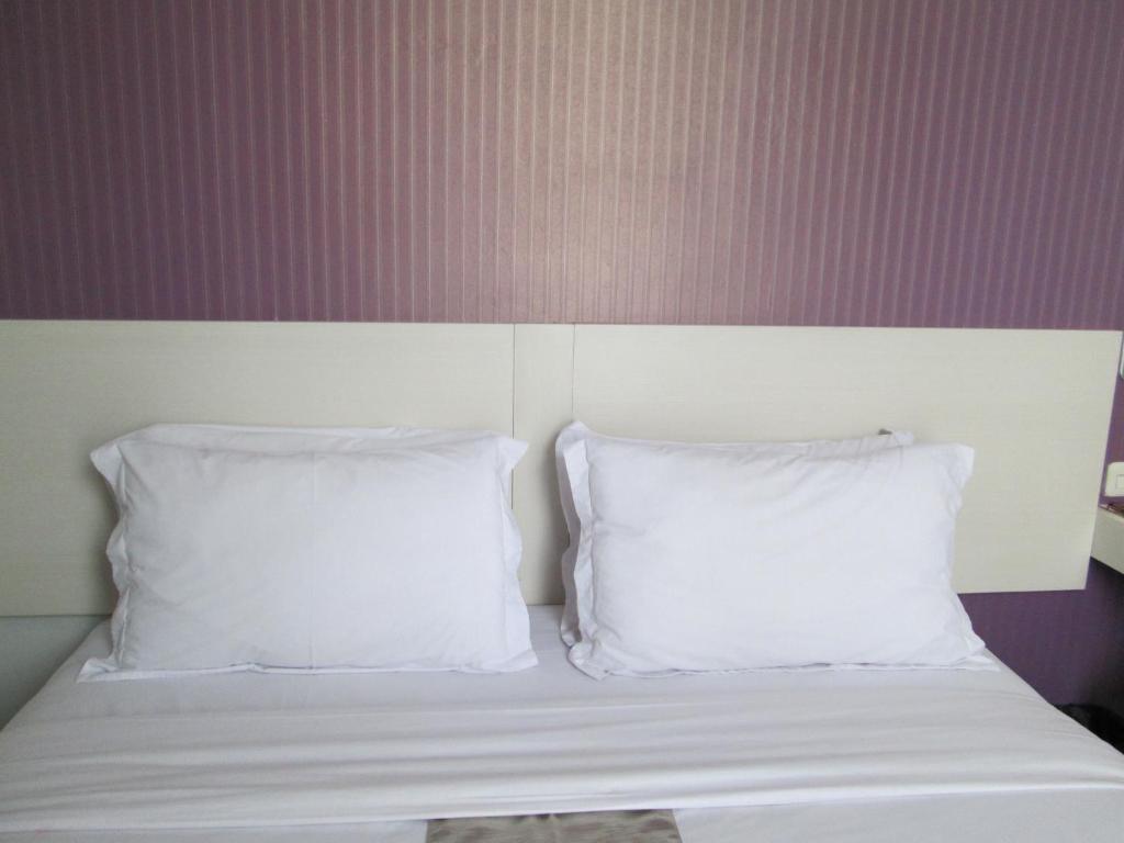 Vio Surapati Bandung Hotel Luaran gambar
