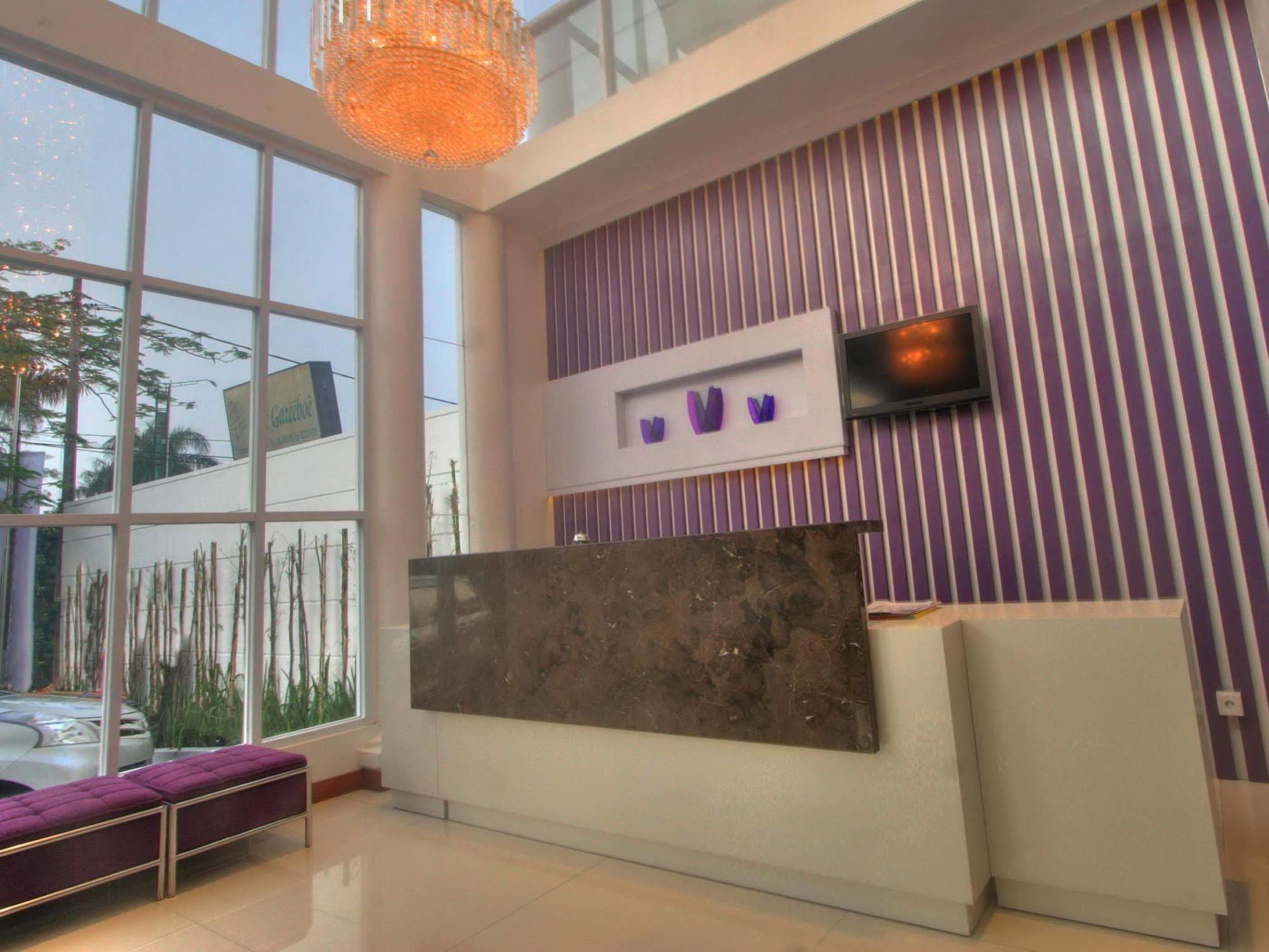 Vio Surapati Bandung Hotel Luaran gambar